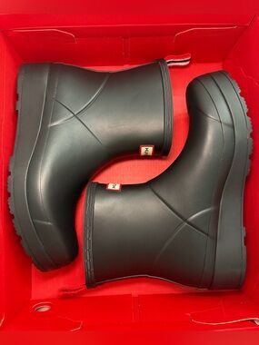 Hunter Black Short Rain Boots with Red Pull Tabs